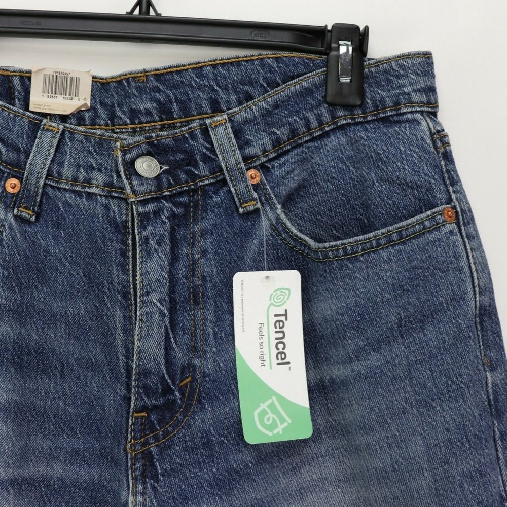 Levi’s Men’s 541™ Athletic Fit Jeans, 31W x 30L - Picture 4 of 10